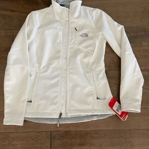 North face jacket brand new small